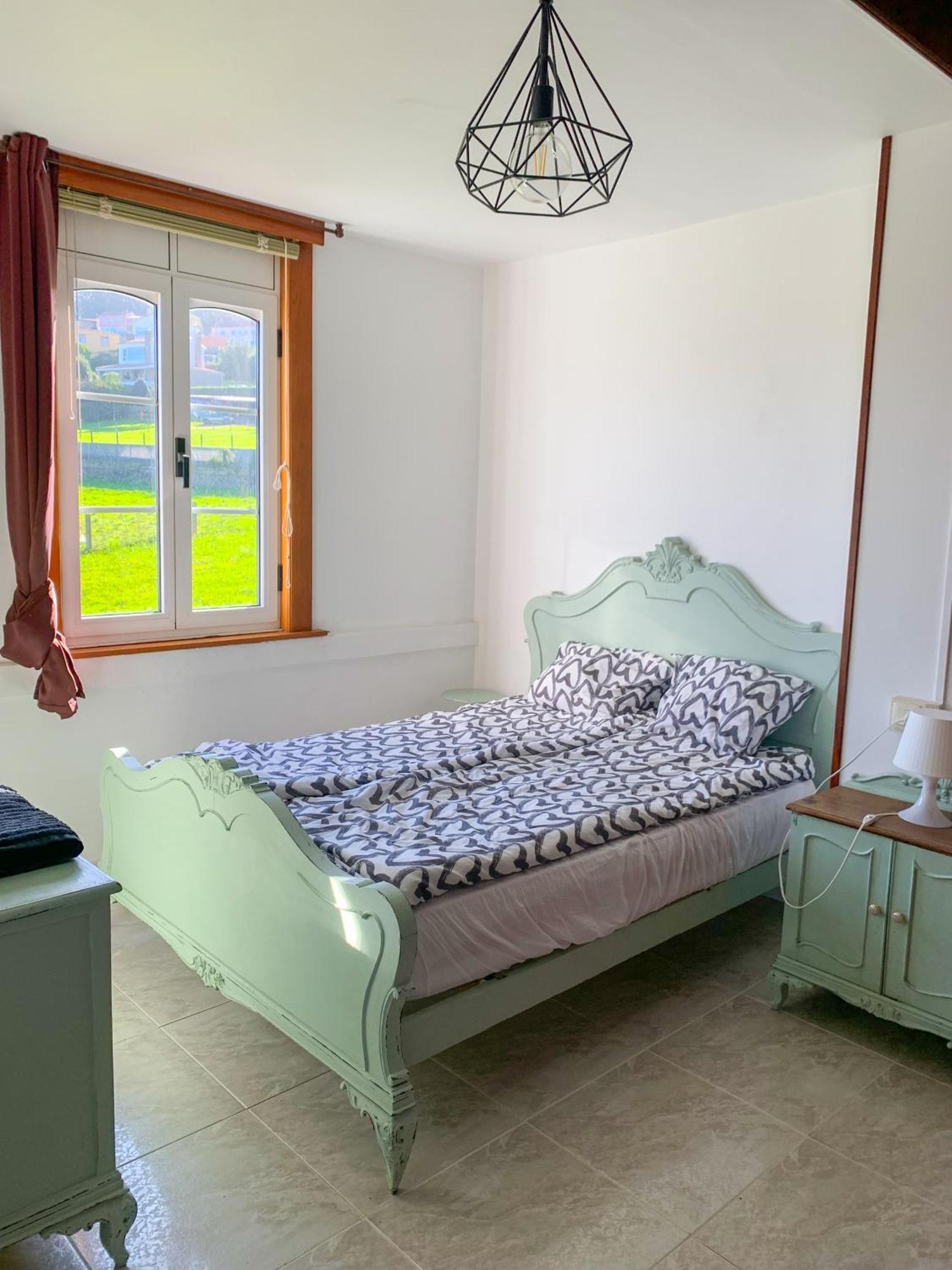 Beachfront Surf & Holiday House, Charming & Quiet Villarrube ภายนอก รูปภาพ